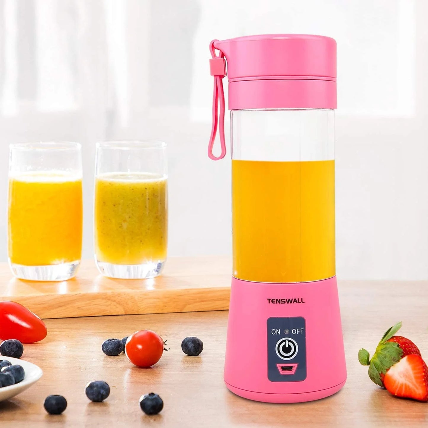 Blend Your Way to Health – Portable Mini Whirlwind Juice Cup for Effortless Nutrition!